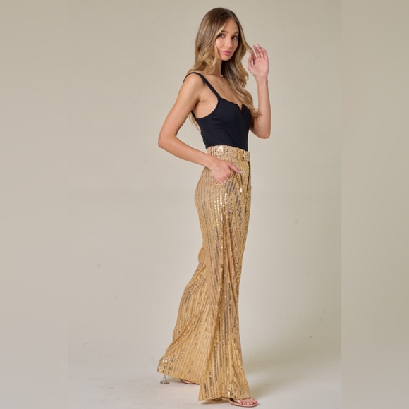 ✨ NEW Structured Wide-Leg Gold Sequin Pants | Glam Party Trousers ✨ - Picture 5 of 11